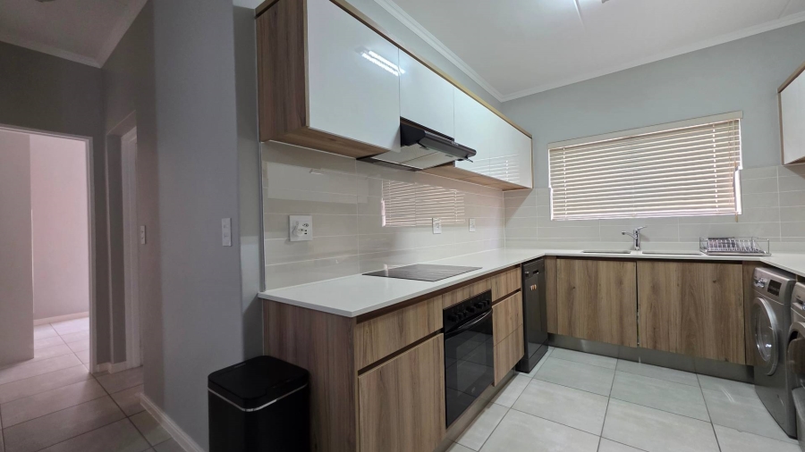 To Let 3 Bedroom Property for Rent in Richwood Western Cape